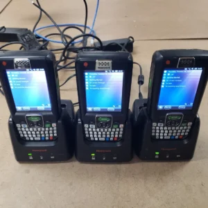 Lot of 3 Honeywell DOLPHIN 9700 L0P Barcode Scanner With Charging Dock
