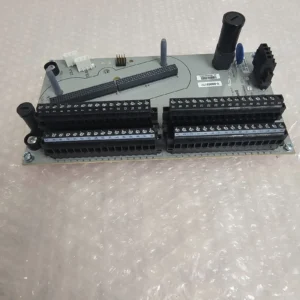 HONEYWELL CC-TUIO31 UIO-2 NON REDUNDANT IOTA PWA 51306875-176 A-8